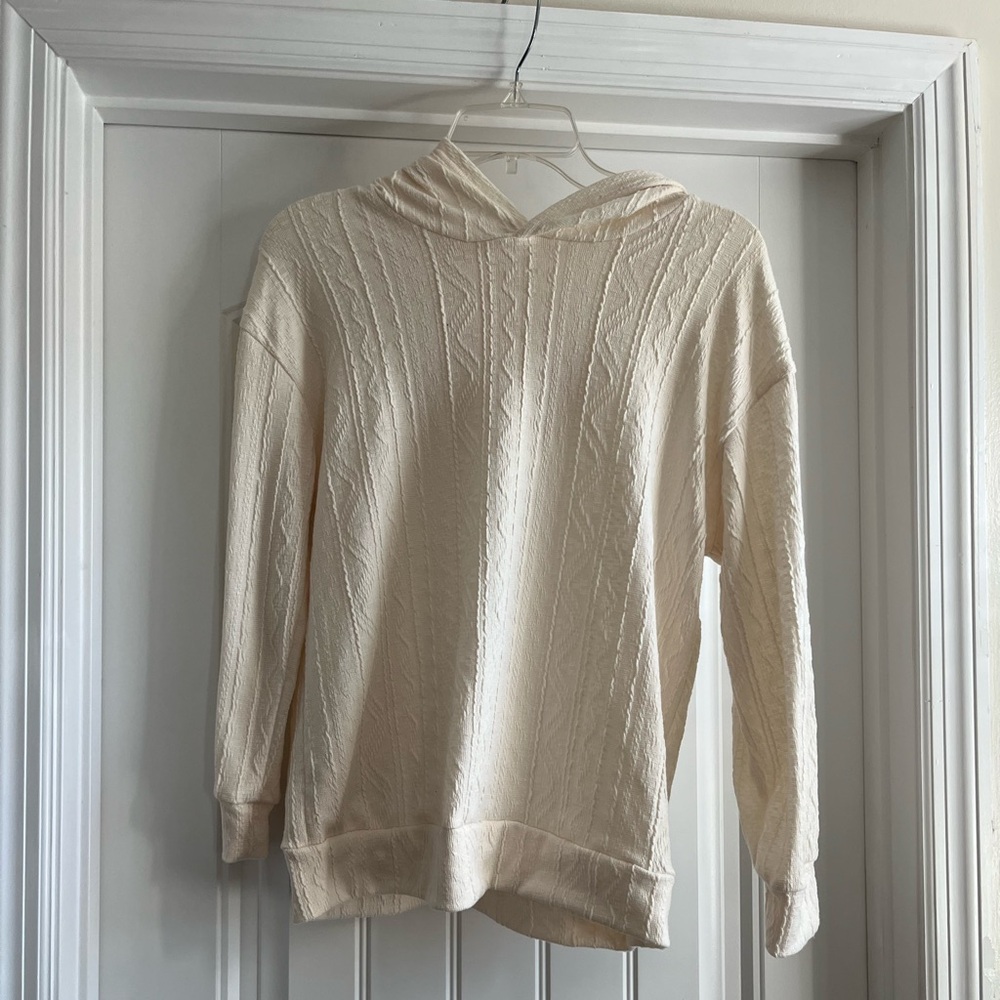 Women’s sweater